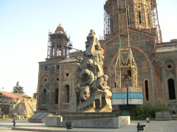Армения, Паметника на загиналите при земетресението от 1988 година 
