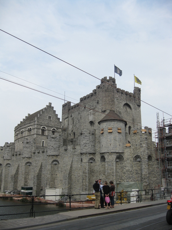 Белгия, Гент, Замъкът Гравенщайн
