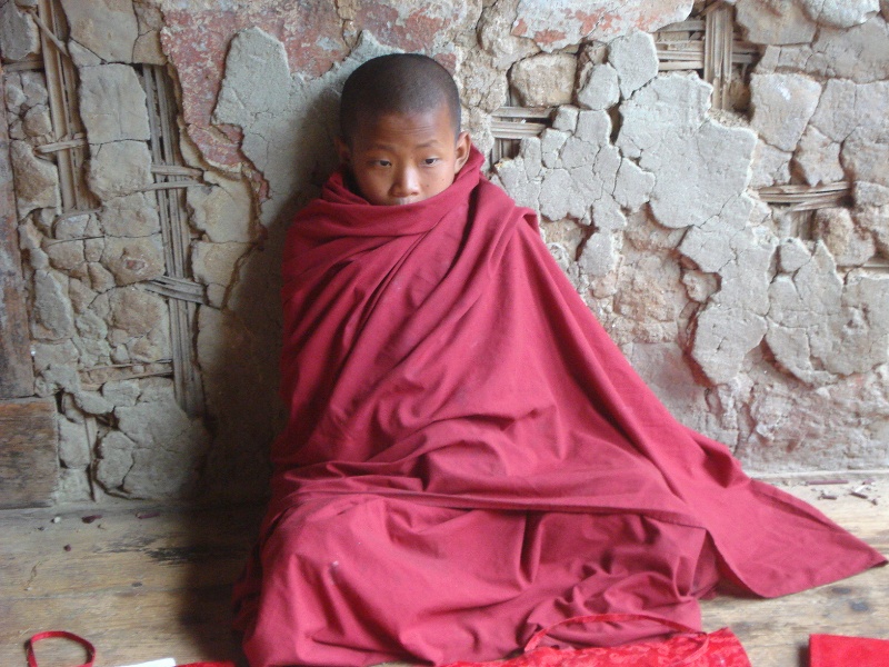 Бутан, MONK IN THE SCHOOL
