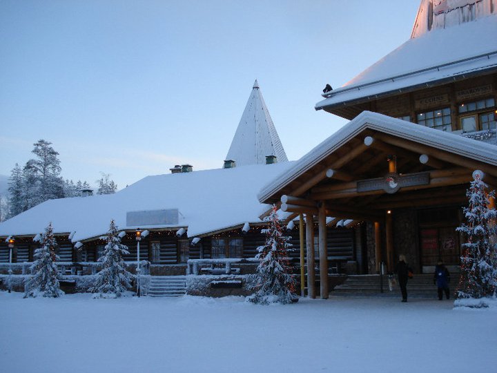 Финландия, селището на Дядо Коледа

