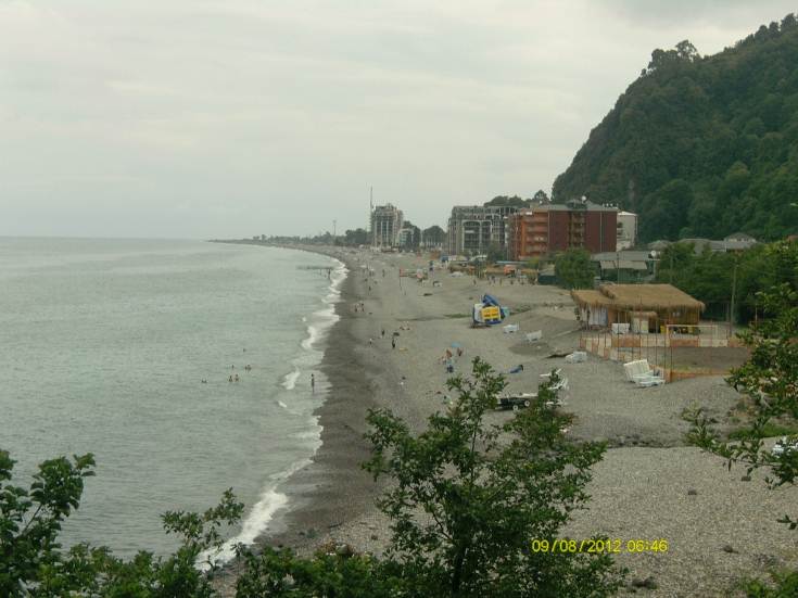 Грузия, Плажът при гр. Сарпи Източното крайбрежие на Черно море 
