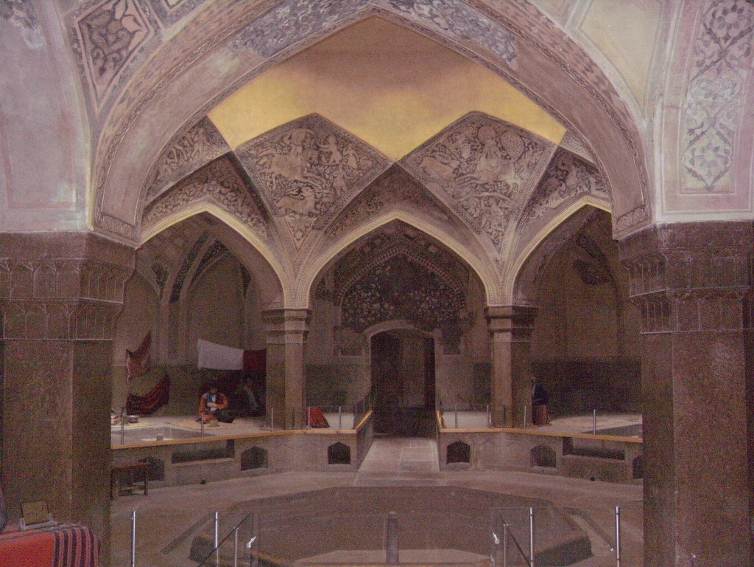 Реставрираната и превърната в музей обществена баня (хаммам) Вакил в град Шираз
