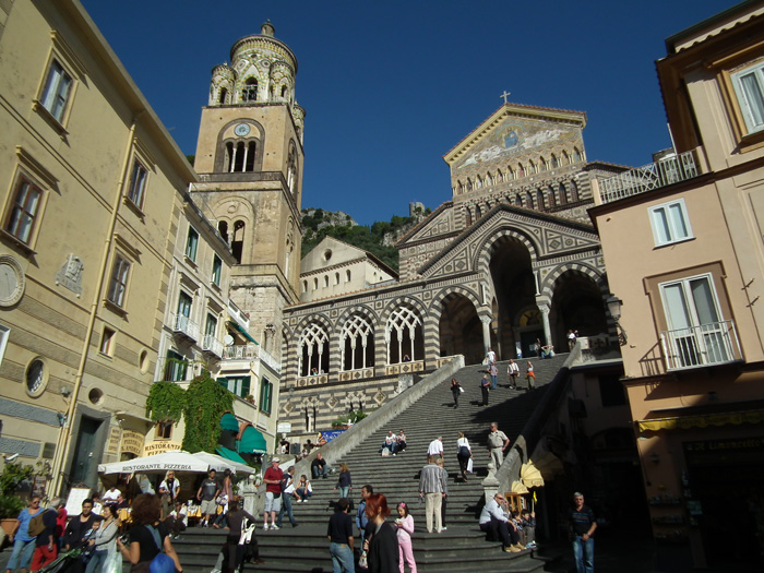 Италия, Катедралата Свети Андреа
