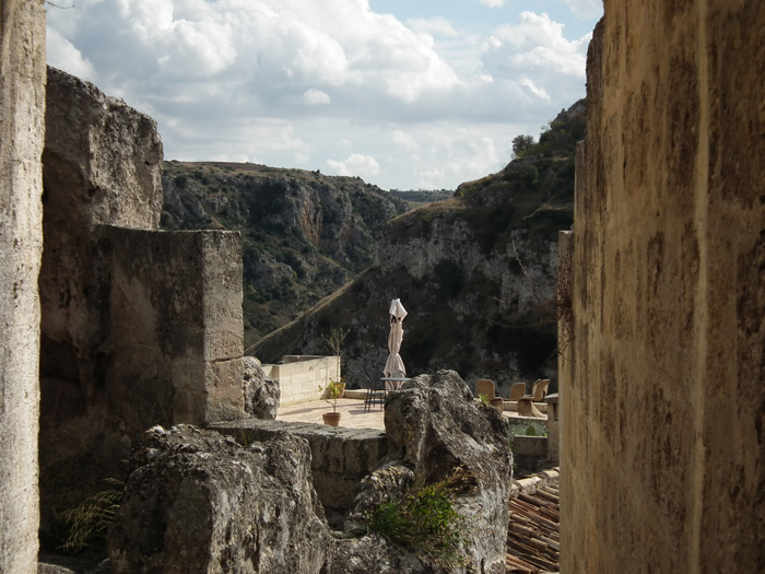 Италия, Симпатично дворче между руините
