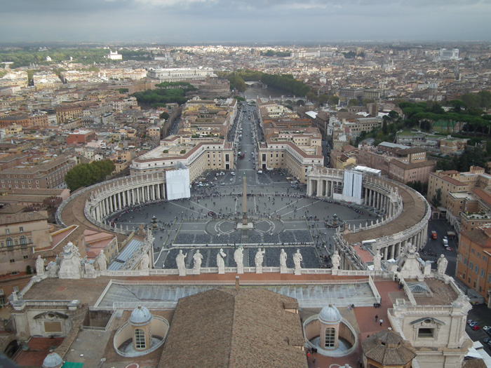 Италия, Рим, Площадът Свети Петър, сниман от купола
