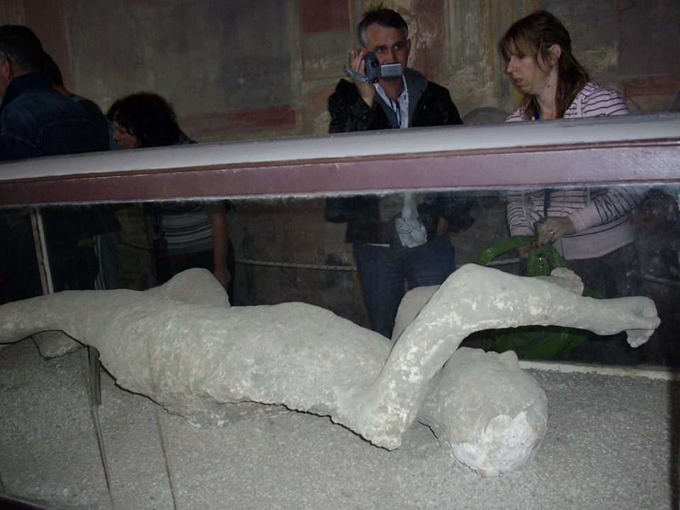Италия, Помпей, гипсова отливка на загинал
