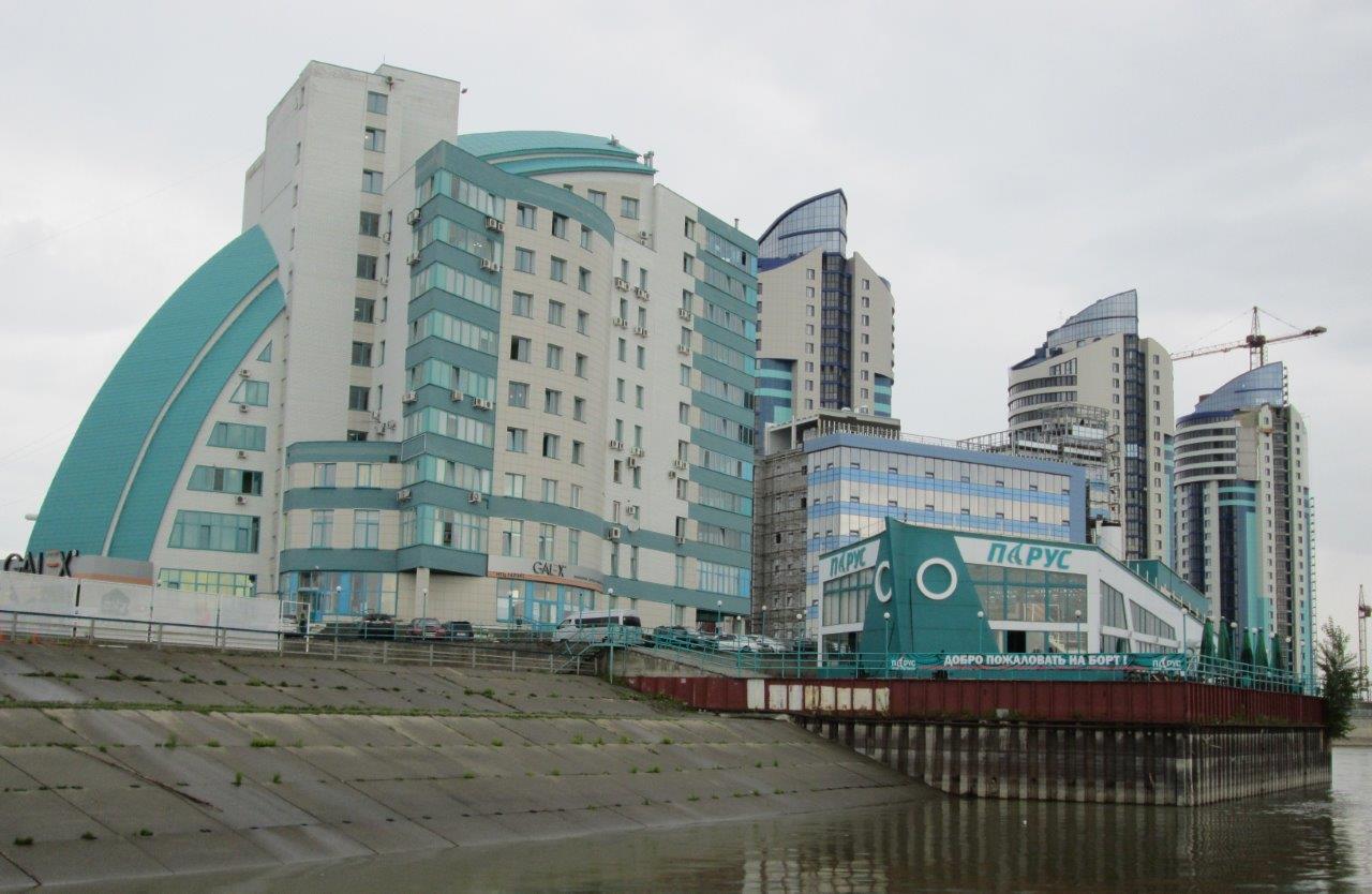 Град Барнаул е административен център на Алтайския край
