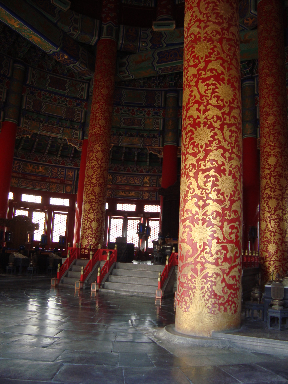 Китай, Пекин, в Залата за молитви
