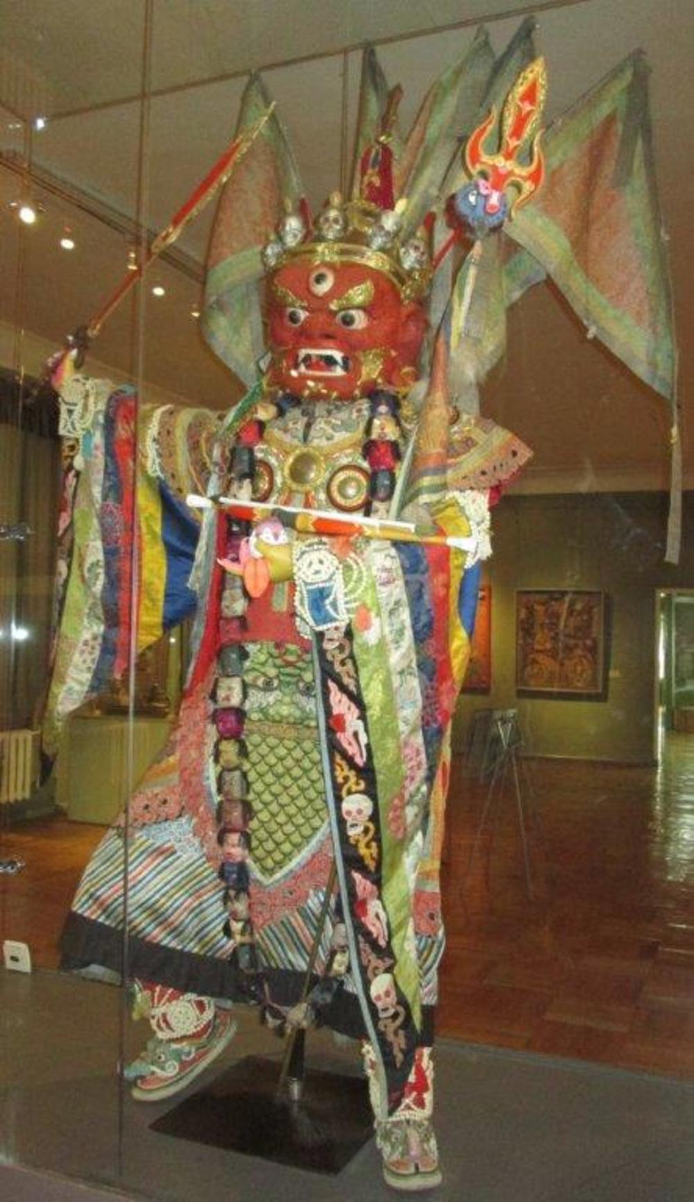 Монголия, Шаман – експонат в Музея на изобразителното изкуство в Улан Батор

