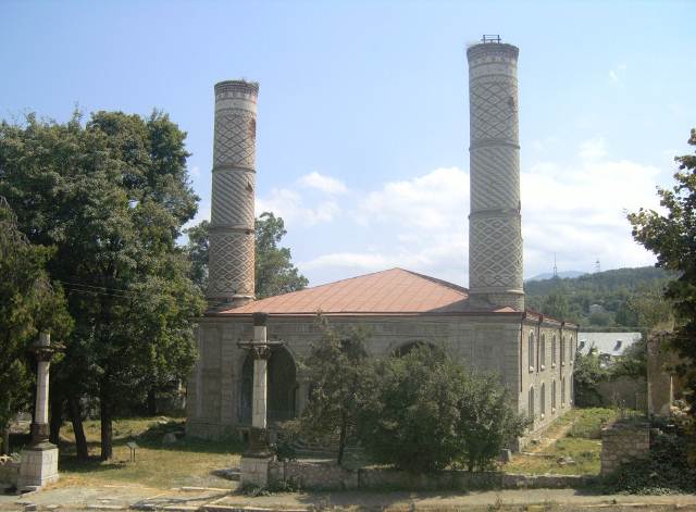 Нагорни Карабах, Централната джамия в Шуши (Шуша на азерски)
