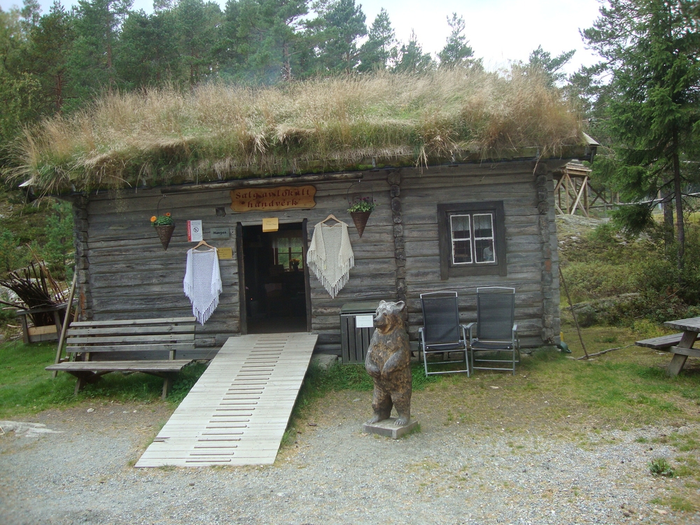 Норвегия, Стара планинска къща
