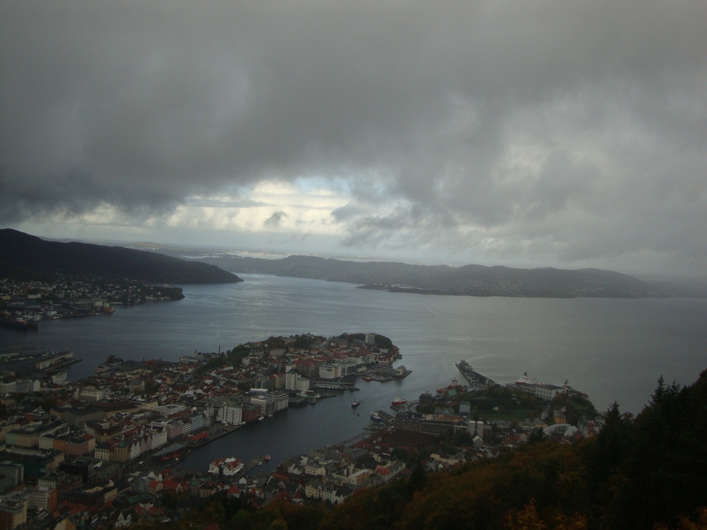 Норвегия, Берген, Яворовият облак
