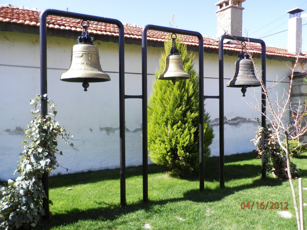 Одрин, трите камбани, дарени от родолюбиви българи
