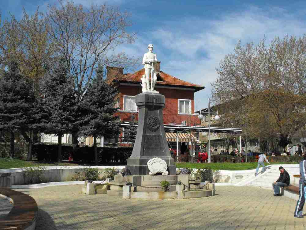 България, Паметникът на загиналите във войните 1912-1918 г. 
