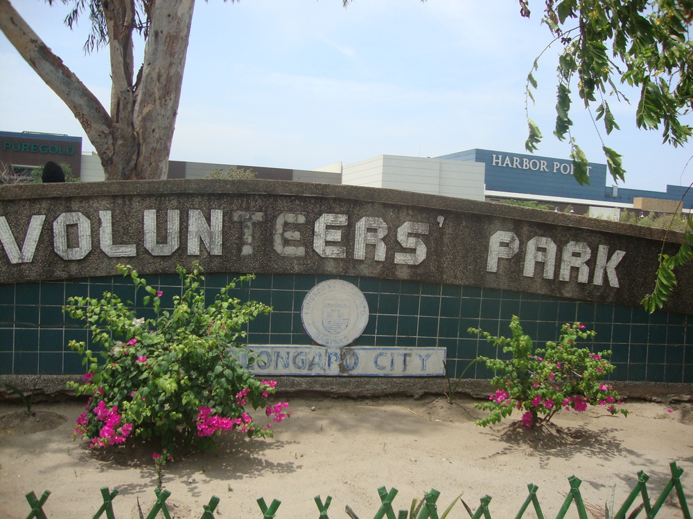 Филипини, Парк, създаден от доброволци
