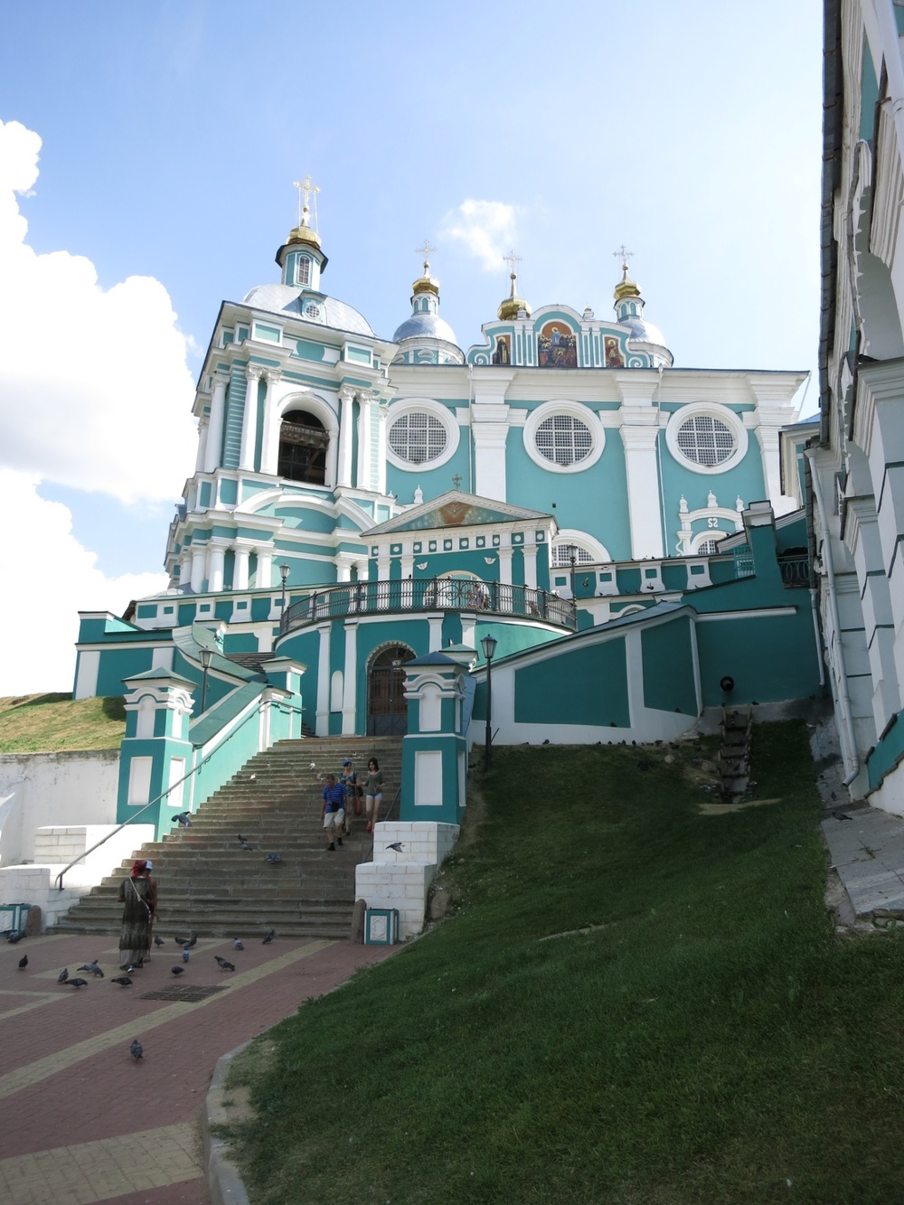Голфаджия в Русия, Смоленск, Успенский собор
