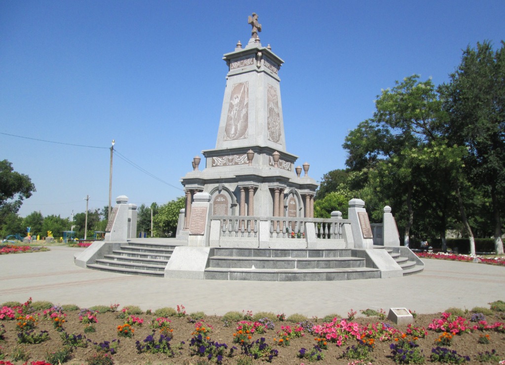 паметникът на българските опълченци, сражавали се в Руско-Турската война 1977-1878
