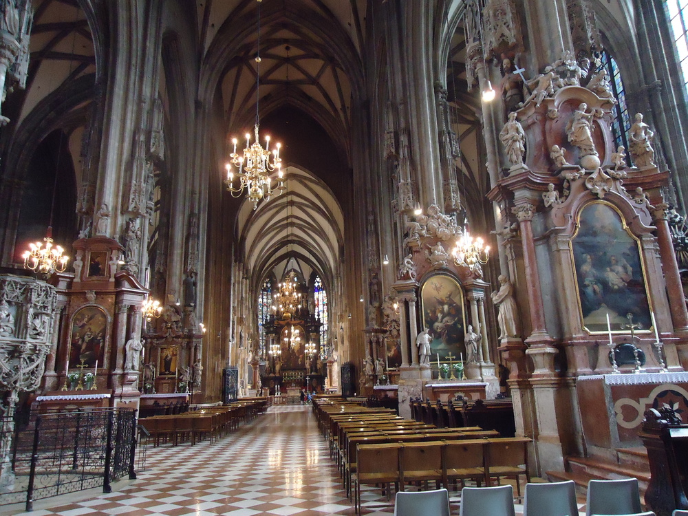 Виена,Катедралата отвътре
