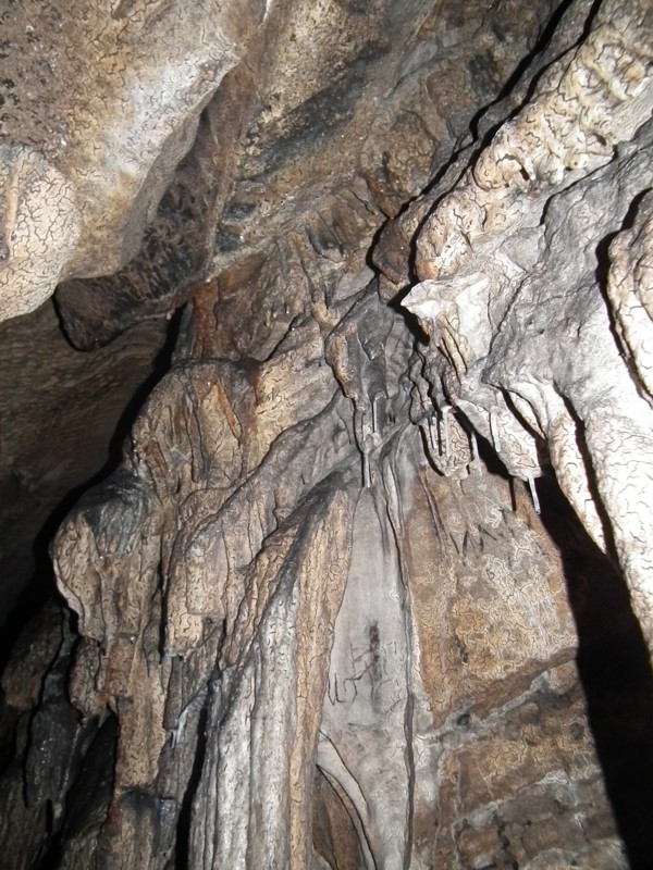 България, пещера Лепеница
