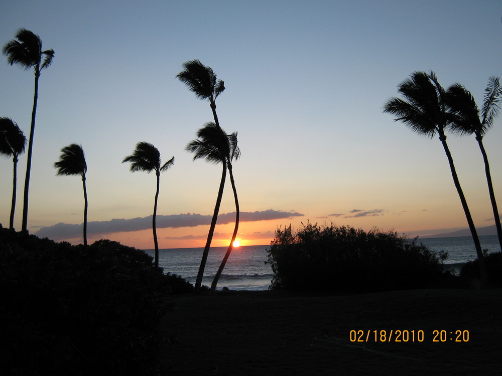 Хаваи, Залез срещу брега на Кихеи
