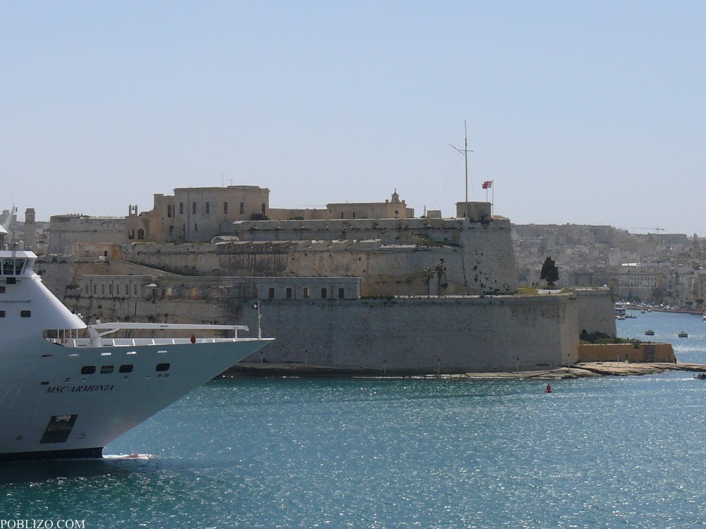 Малта
