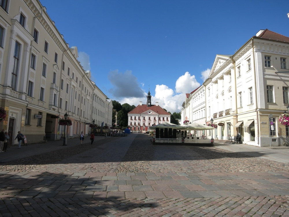 Естония