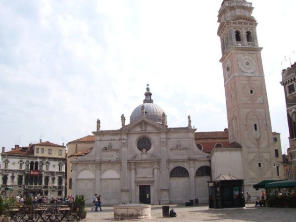 Венеция, Църквата и площада Санта Мария Формоза

