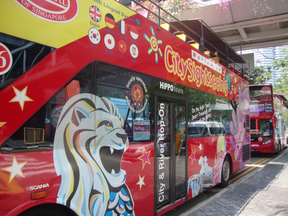Сингапур, Туристическите автобуси
