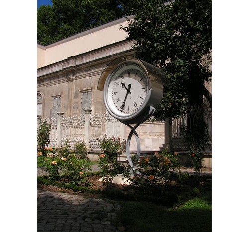 Музеят на часовниците в Долмабахче сарай