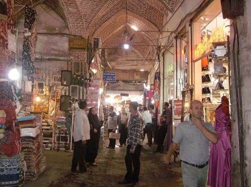 Градският покрит базар в Тебриз