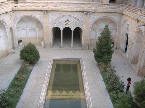 Двореца на хан Абасиан 