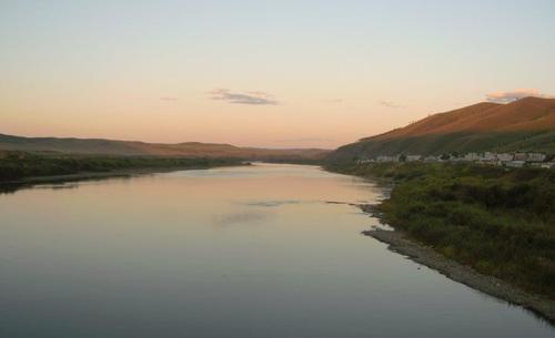 Река Шилка след залез слънце