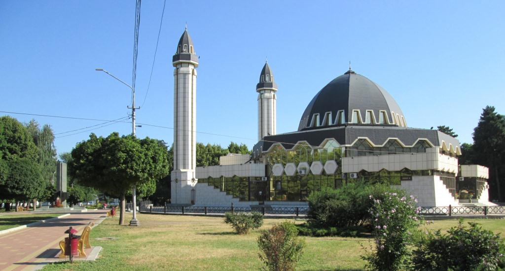 Централната джамия в Налчик